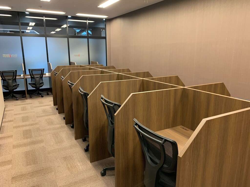 勉強カフェ溝の口スタジオ
